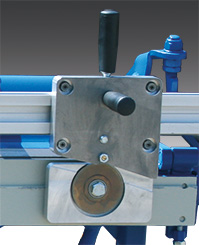 Rollenschere bis 1,00 mm mit Linearführung